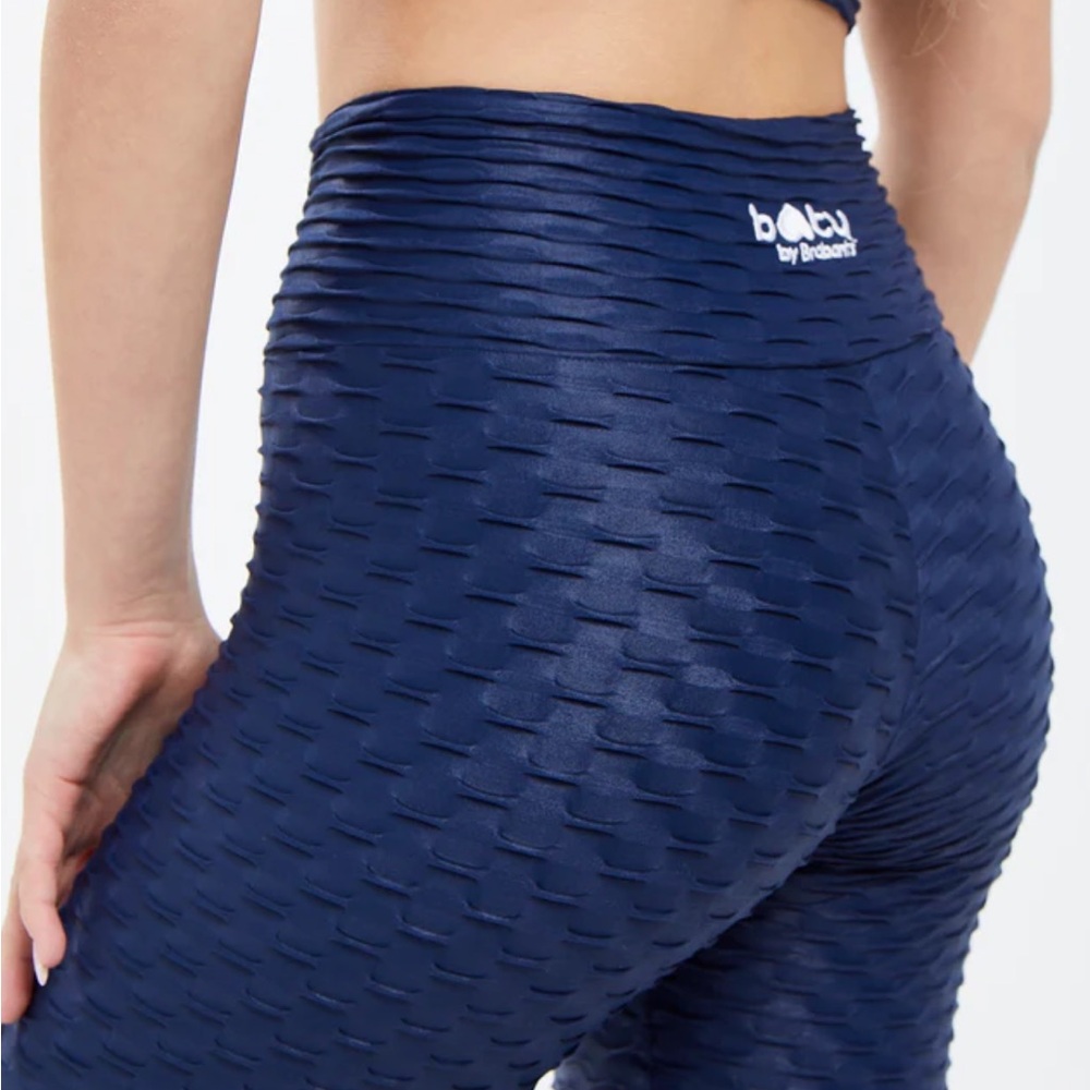 Booty by Brabant Chrome leggings.  Like new condition,